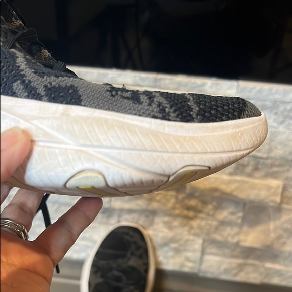 Sorel Black Gray and White Sneakers with Cushioned Midsole size 7 - Picture 11 of 15